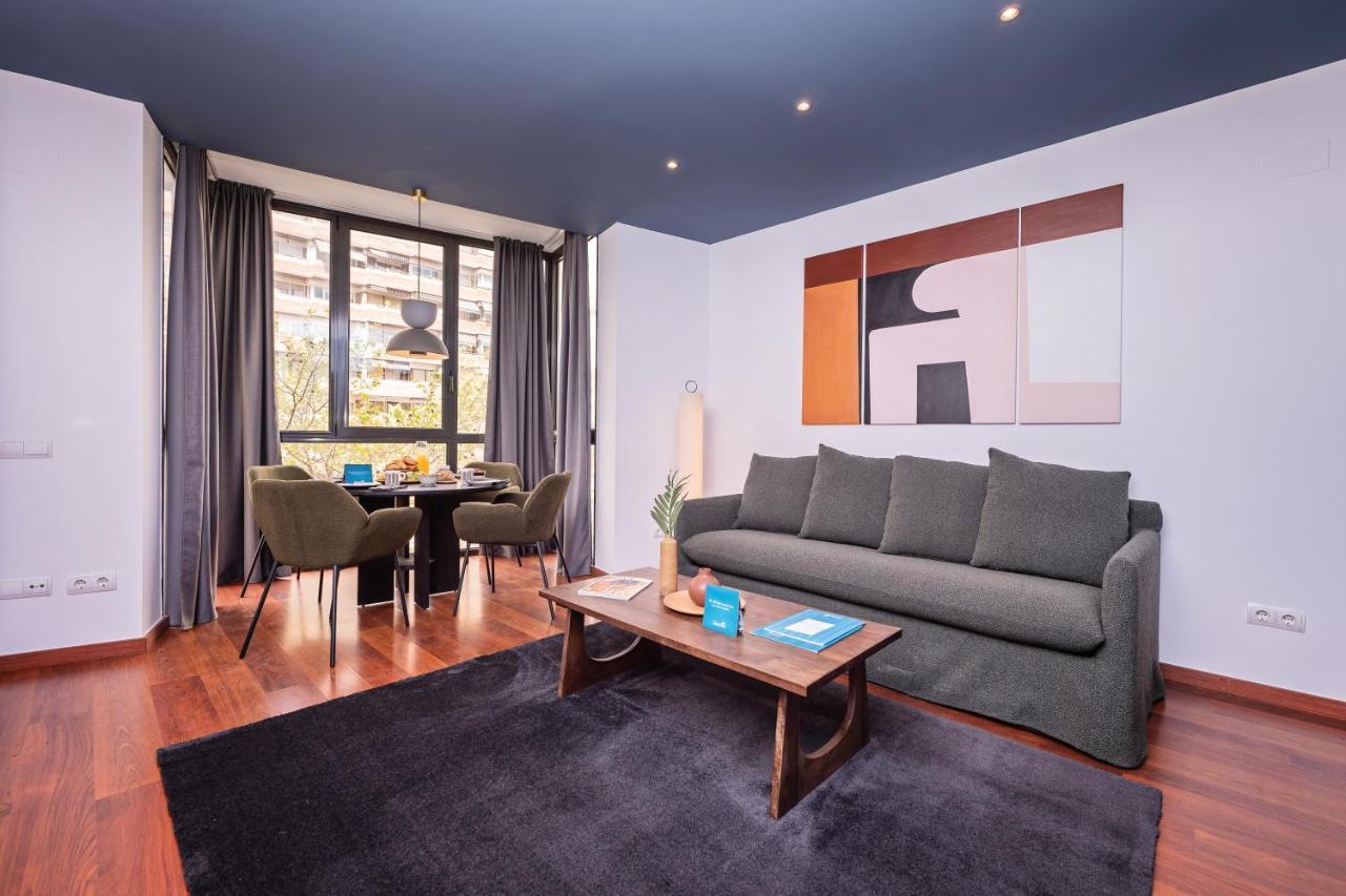 Sweett - Avenida Roma Apartment Barcelona Exterior photo